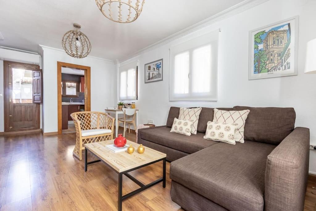 Apartamento Con Terraza A 4 Minutos De La Catedral Granada Exterior foto