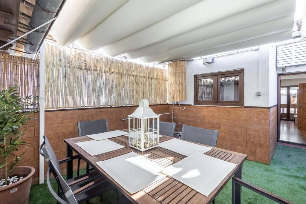 Apartamento Con Terraza A 4 Minutos De La Catedral Granada Exterior foto