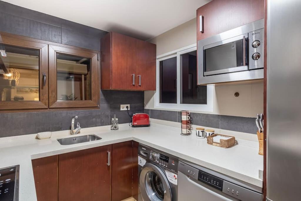 Apartamento Con Terraza A 4 Minutos De La Catedral Granada Exterior foto