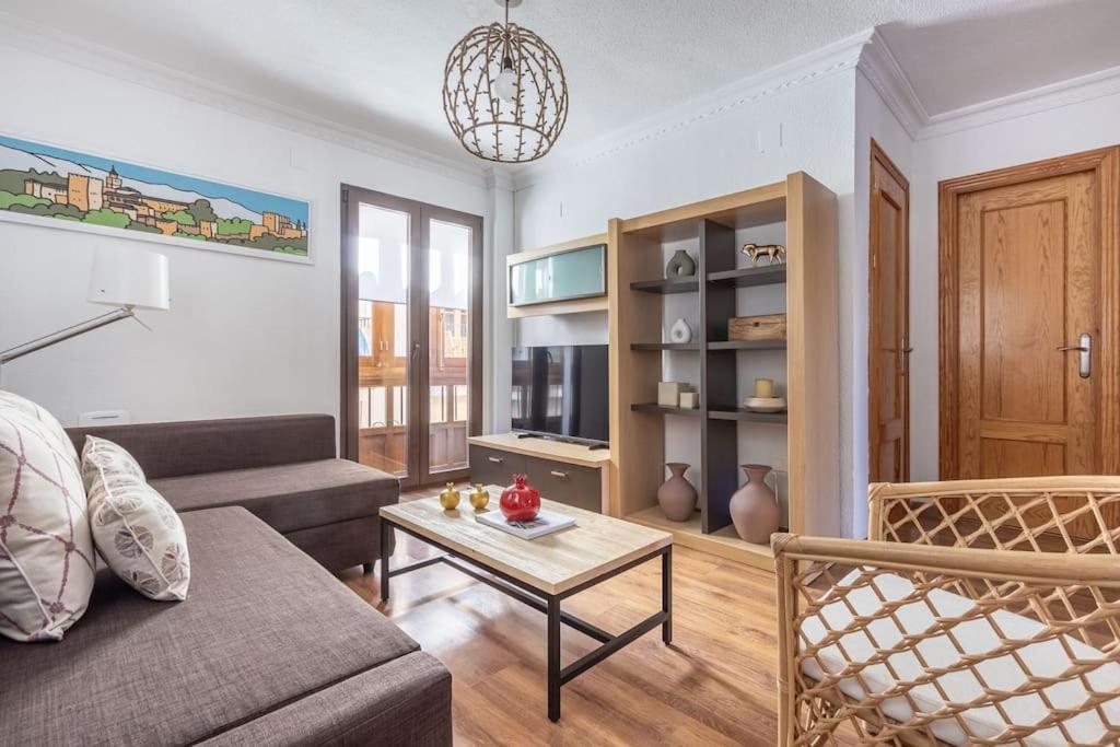 Apartamento Con Terraza A 4 Minutos De La Catedral Granada Exterior foto