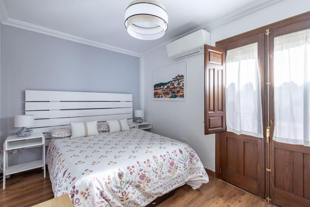 Apartamento Con Terraza A 4 Minutos De La Catedral Granada Exterior foto